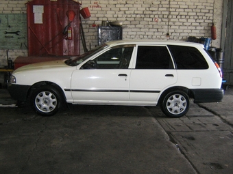 1999 Nissan Wingroad