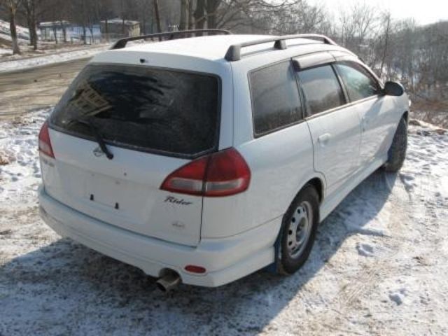 1999 Nissan Wingroad