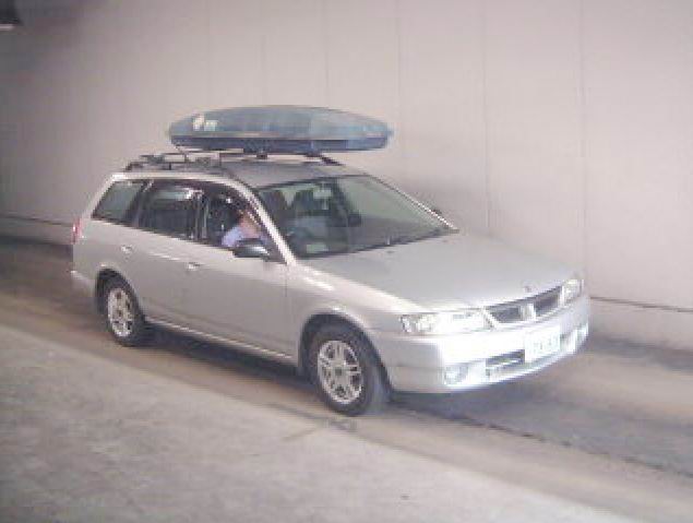1999 Nissan Wingroad Photos