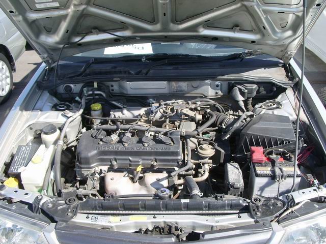 1999 Nissan Wingroad Photos