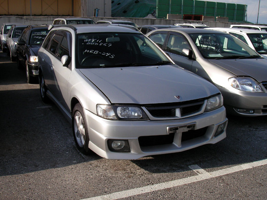 1999 Nissan Wingroad Images