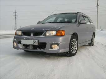 1999 Nissan Wingroad Pictures