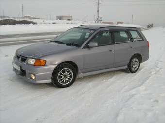 1999 Nissan Wingroad Photos