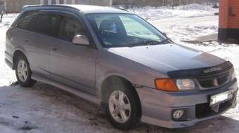 1999 Nissan Wingroad Photos