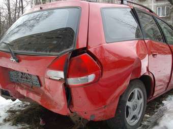 1999 Nissan Wingroad Images