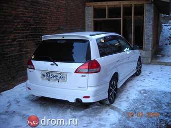 1999 Nissan Wingroad Pictures