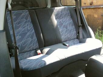 1999 Nissan Wingroad Photos