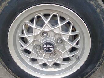 1999 Nissan Wingroad Images