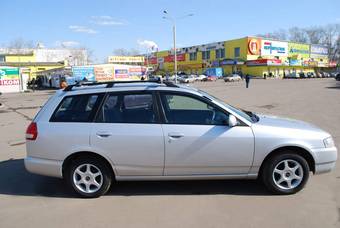 1999 Nissan Wingroad Pictures