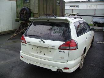 1999 Nissan Wingroad Photos