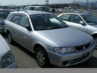 2000 Nissan Wingroad
