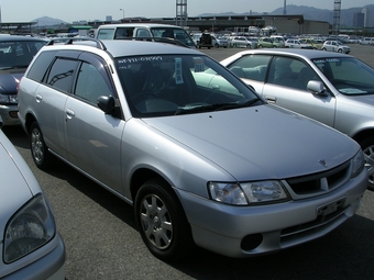2000 Nissan Wingroad