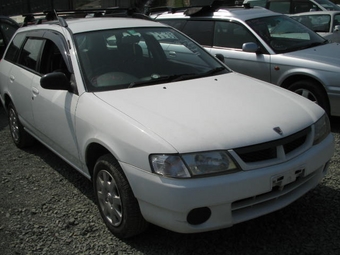 2000 Nissan Wingroad
