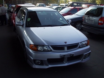 2000 Nissan Wingroad