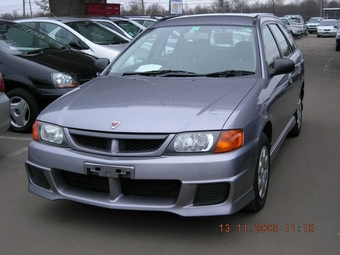 2000 Nissan Wingroad