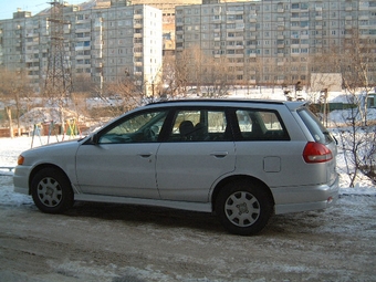 2000 Nissan Wingroad