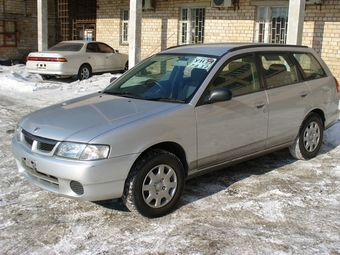 2000 Nissan Wingroad