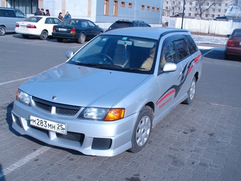 2000 Nissan Wingroad