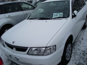2000 Nissan Wingroad