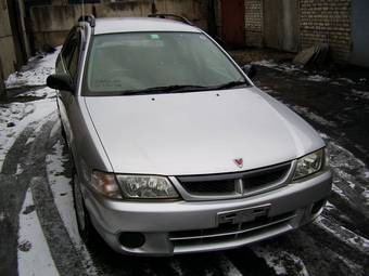 2000 Nissan Wingroad