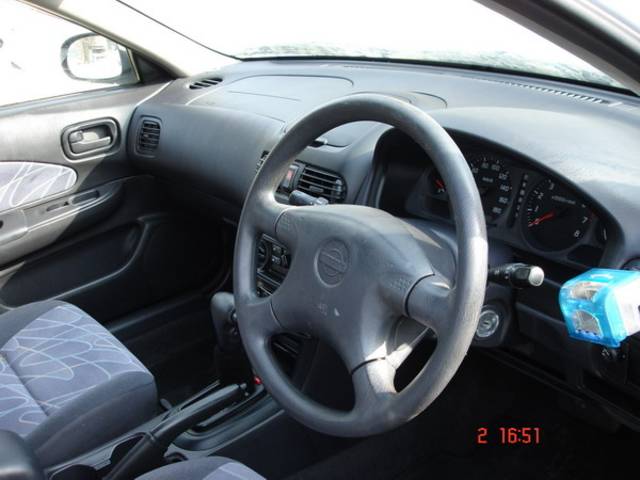 2000 Nissan Wingroad
