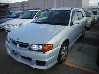 2000 Nissan Wingroad