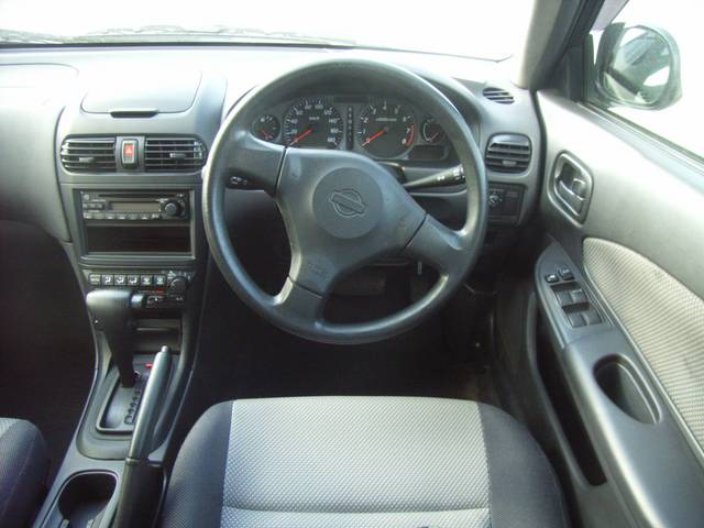2000 Nissan Wingroad