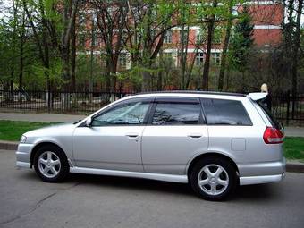 2000 Nissan Wingroad