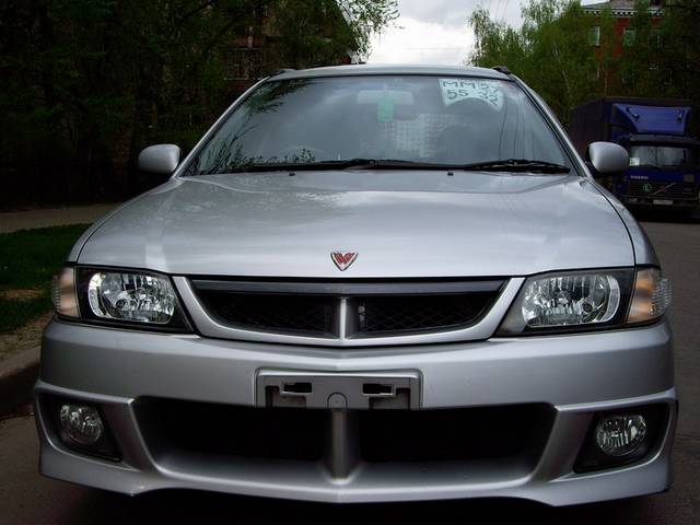 2000 Nissan Wingroad