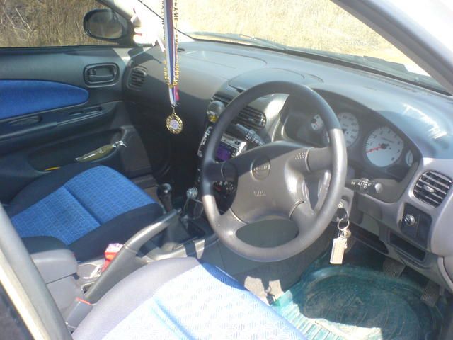 2000 Nissan Wingroad