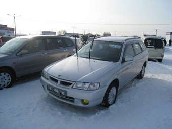 2000 Nissan Wingroad