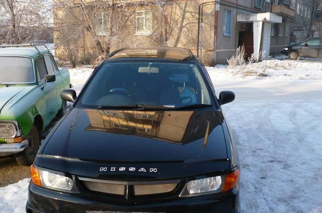 2000 Nissan Wingroad