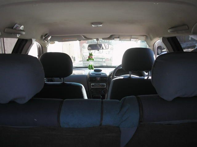 2000 Nissan Wingroad