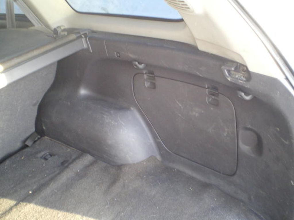 2000 Nissan Wingroad