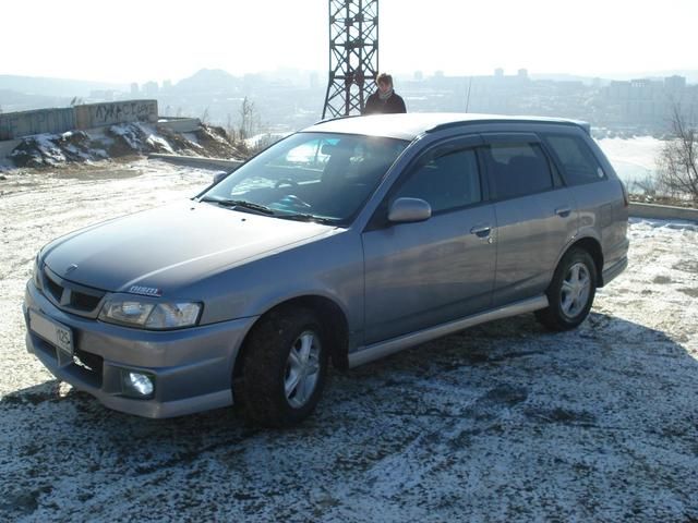 2000 Nissan Wingroad