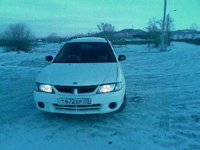 2000 Nissan Wingroad