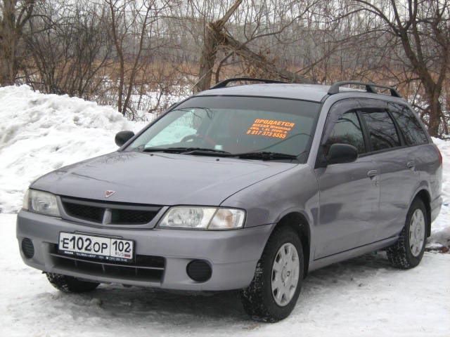 2000 Nissan Wingroad