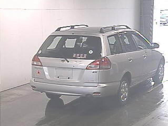 2000 Nissan Wingroad Images