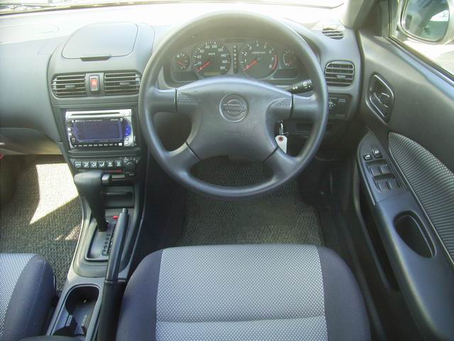 2000 Nissan Wingroad Pictures