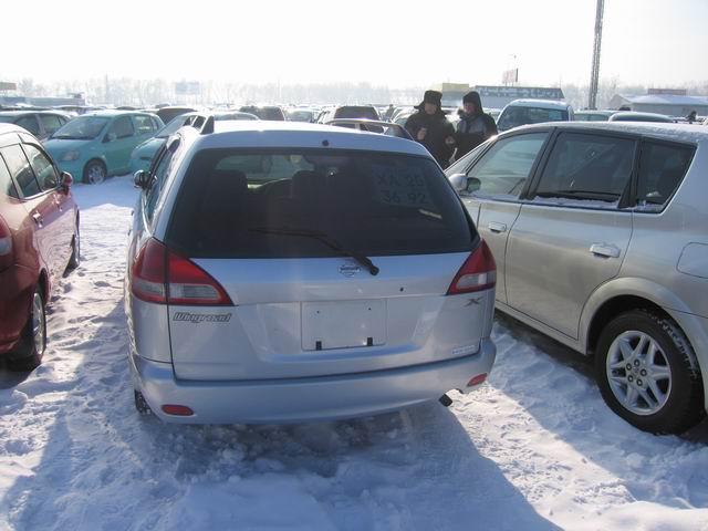 2000 Nissan Wingroad Photos