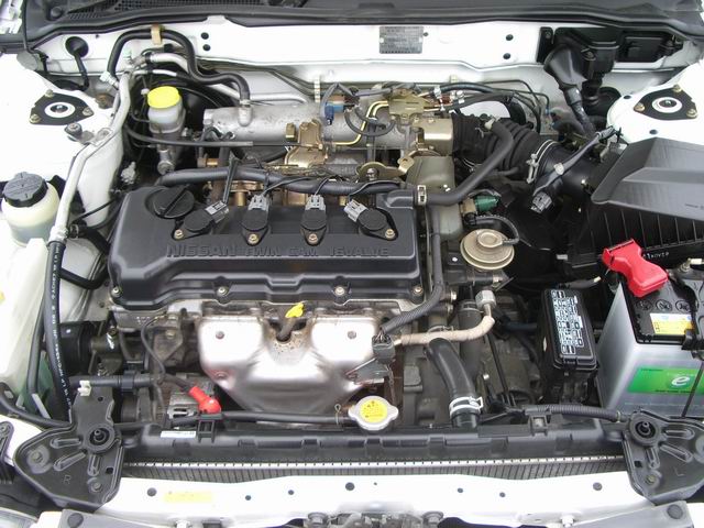 2000 Nissan Wingroad Photos