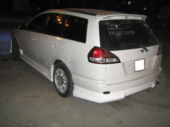 2000 Nissan Wingroad Photos