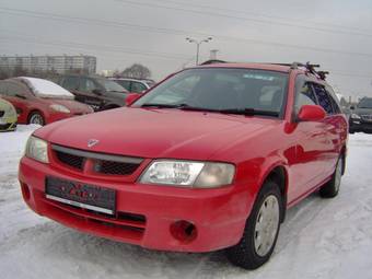 2000 Nissan Wingroad Pictures
