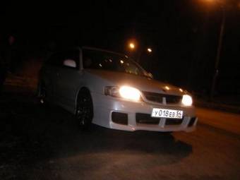 2000 Nissan Wingroad Photos