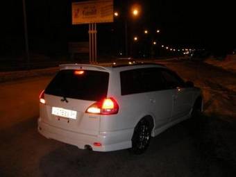 2000 Nissan Wingroad Pictures
