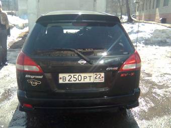 2000 Nissan Wingroad Photos