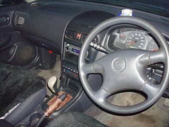 2000 Nissan Wingroad Pictures