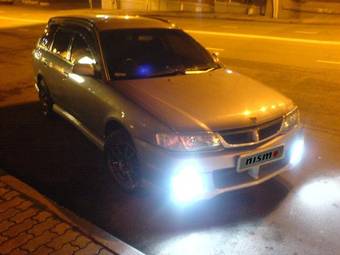 2000 Nissan Wingroad Pictures