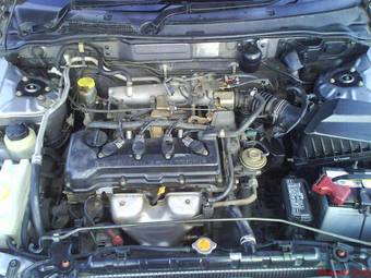 2000 Nissan Wingroad Images