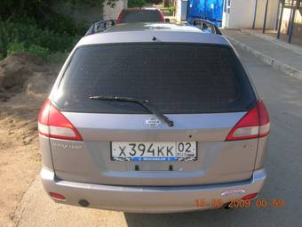 2000 Nissan Wingroad Photos